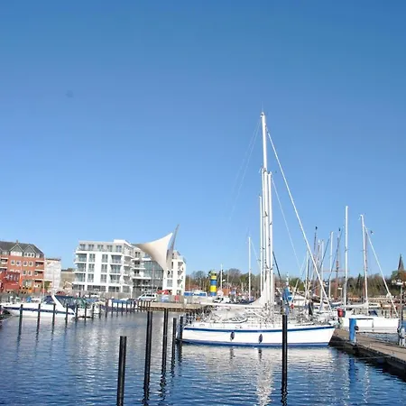 Apartmenthaus Hafenspitze Ap 32, Blickrichtung Binnenhafen Nordoffenes Meer *